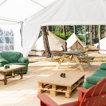 Отель The Spot Surfcamp Бискаррос Экстерьер фото